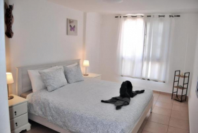 Mara's house with heated pool, air con and second mezzanine bedroom